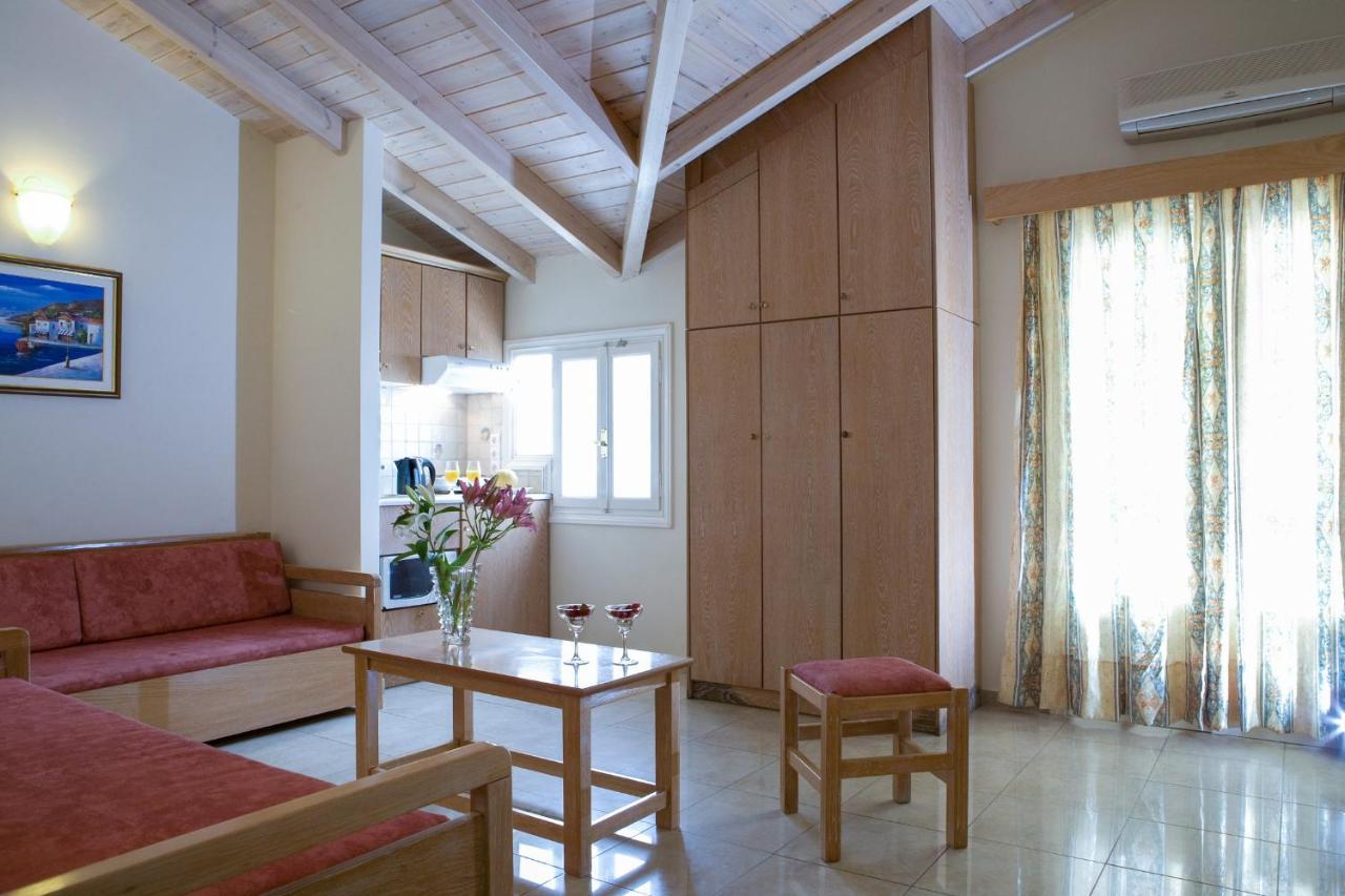 Lefko Hotel & Apartments Nydri  Luaran gambar